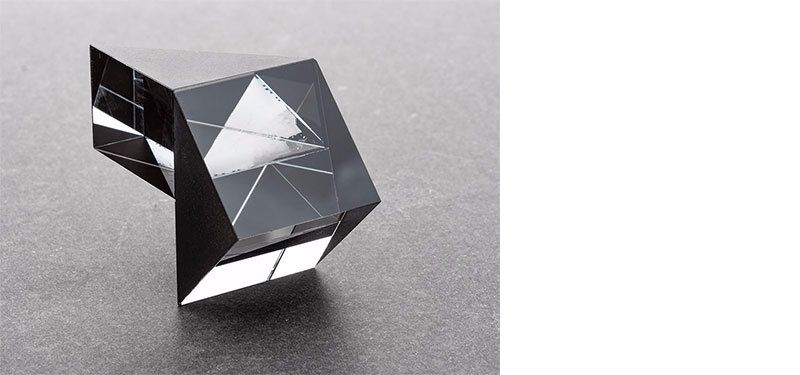 High quality large prism